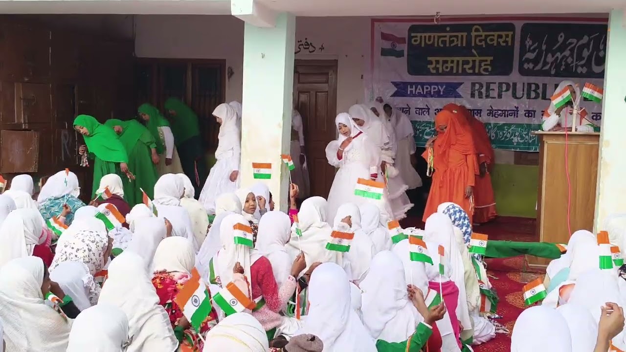 Aye mere watan-  beautiful action Madrasa fakhrul Uloom ganwri bijnor 