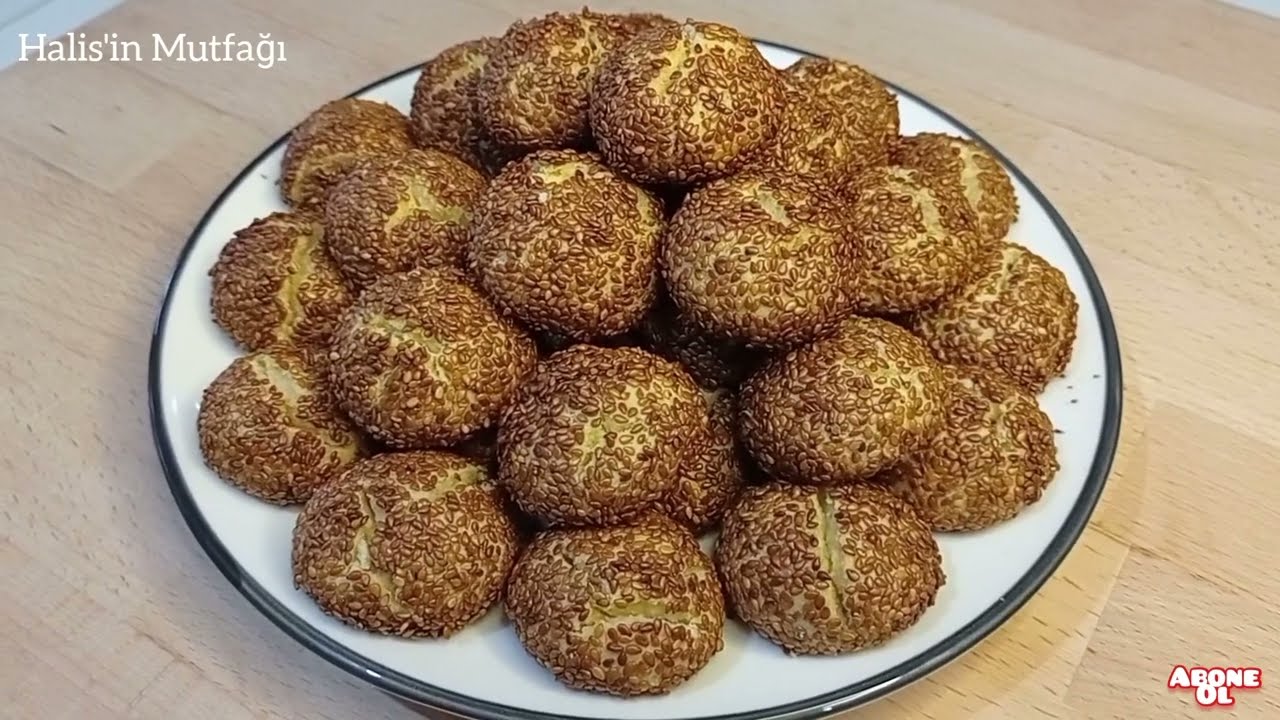 Kum Gibi Dağılan Susamlı Kurabiye Tarifi