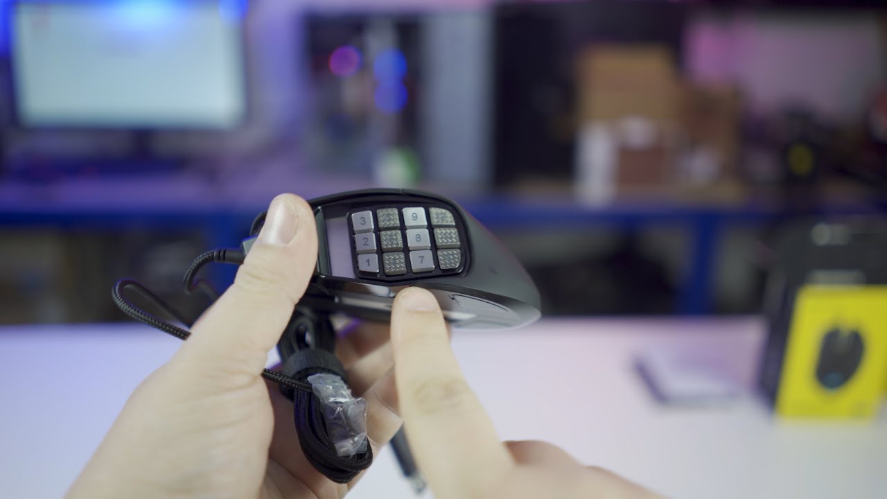 El rey de MMO y MOBAS - Corsair Scimitar RGB Elite