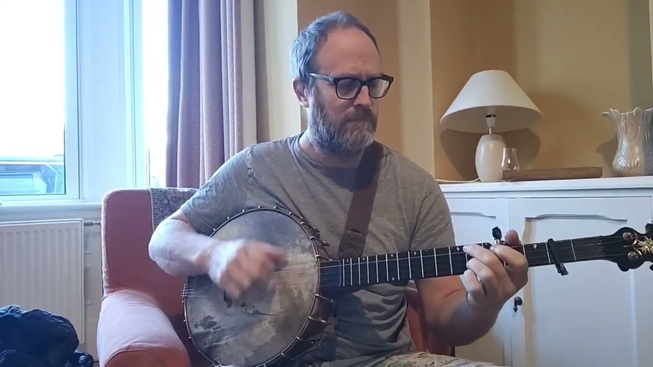 Old Grimes. Clawhammer banjo. gCGCD with a capo on 2nd fret.