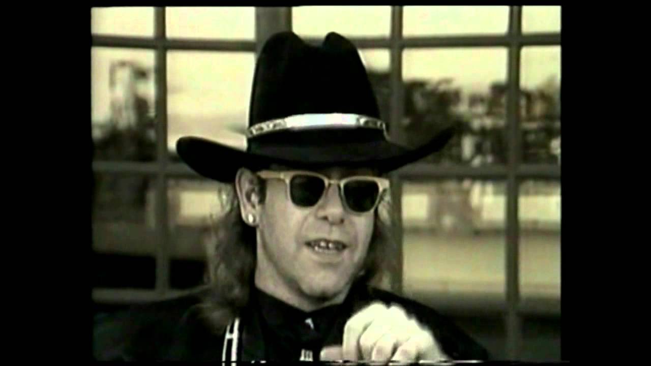 The Meldrum Tapes- Molly Meldrum Interviews Elton John- 1986
