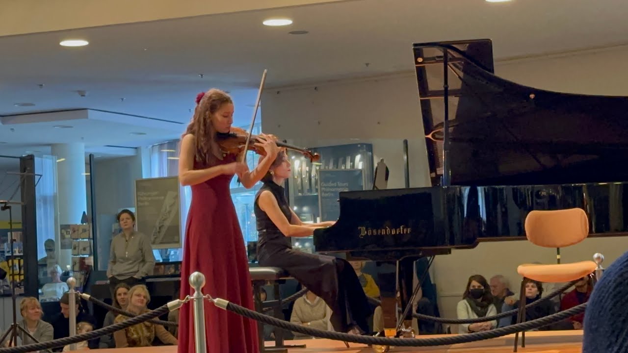 Kira Elisabeth Koch & Karla Haltenwanger at Lunchconcert of Berlin Philharmonic Hall, Carmen Fantasy