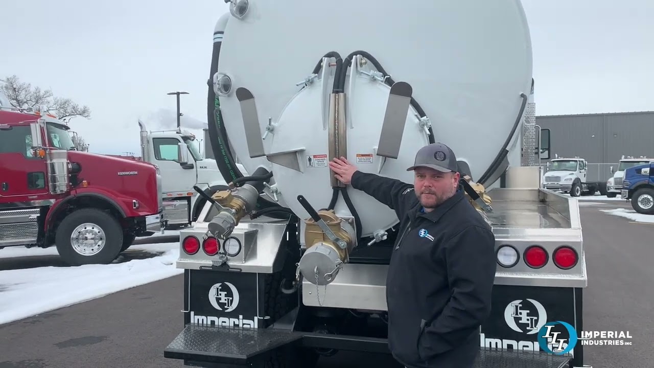 Kenworth T880 Hoist Unit - Custom Septic Truck