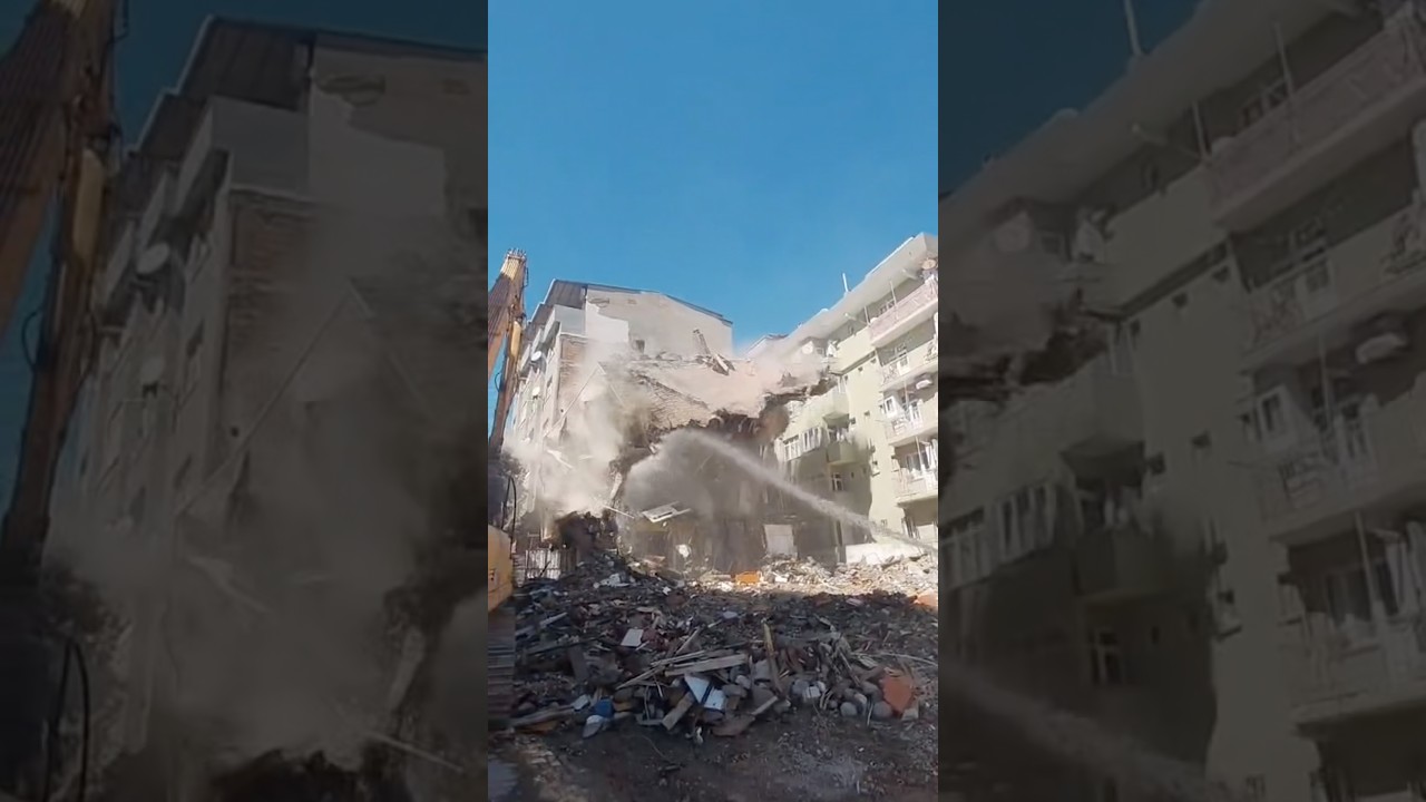Watch This Building Collapse in Seconds 🏗️💥#demolition #construction #fyp #civilengineering