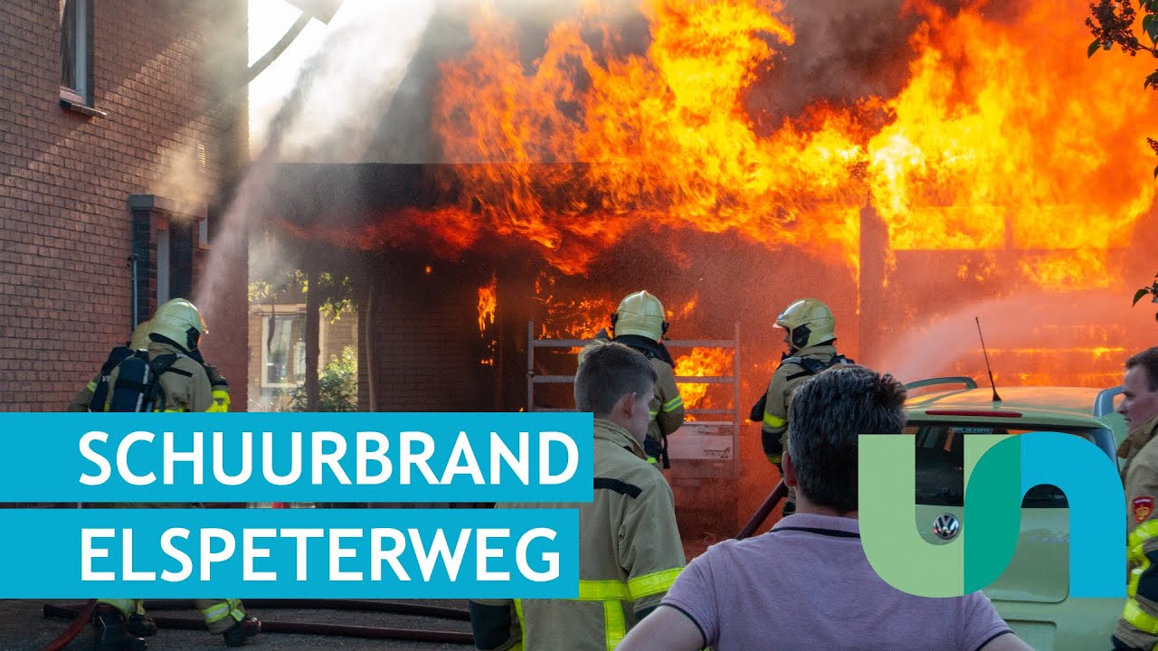Felle schuurbrand aan de Elspeterweg