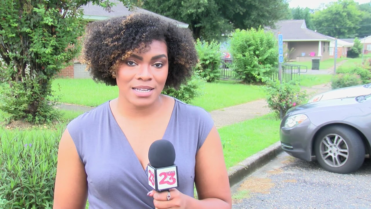 Tuscaloosa woman questions her arrest in front of home