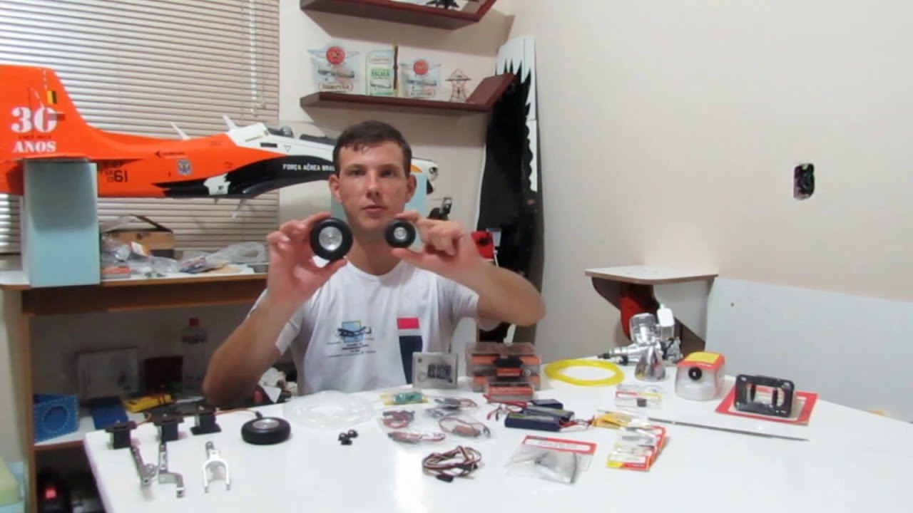 T-27 Tucano 20cc DNA Aircraft - Review 2/4