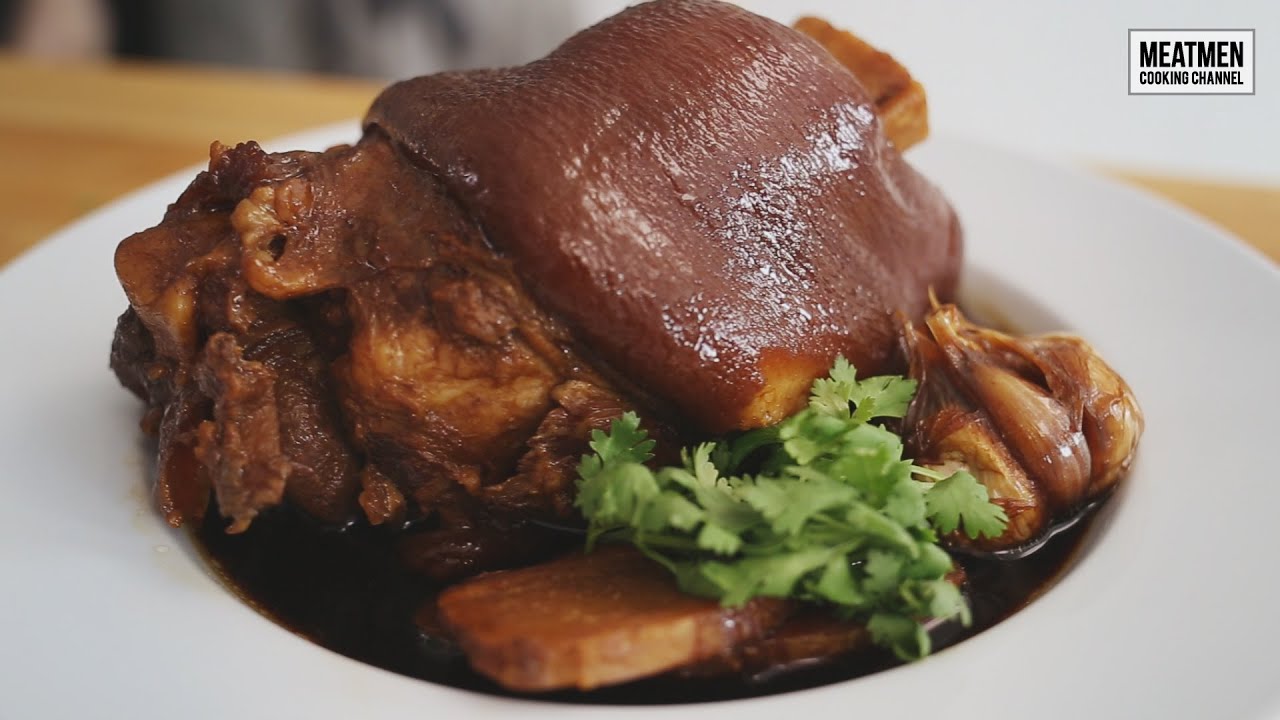 One-Pot! Braised Pork Trotter Recipe - 卤猪蹄