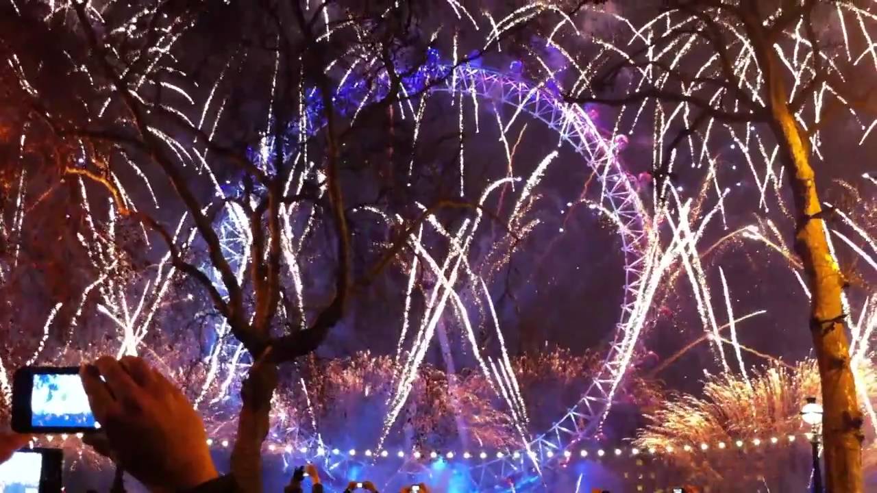 London NYE Fireworks 2010/2011
