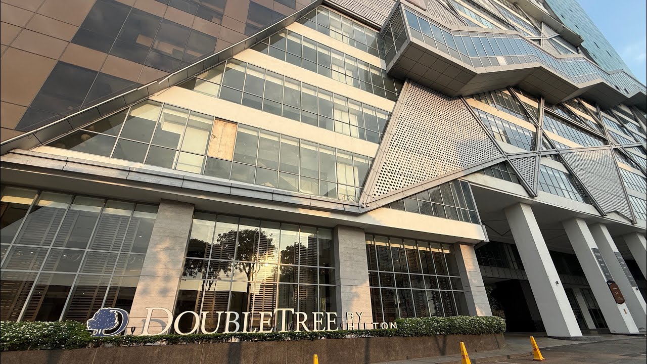 DoubleTree by Hilton Melaka Hotel Tour Review