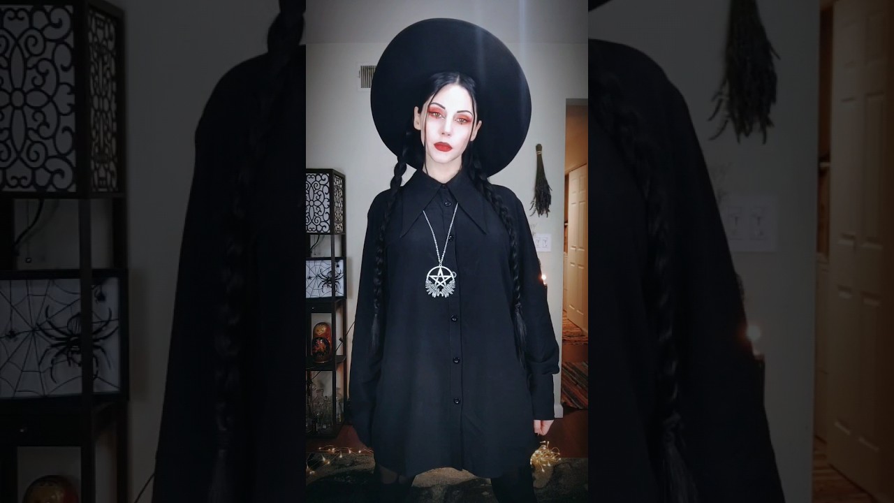How To Style Goth Clothes