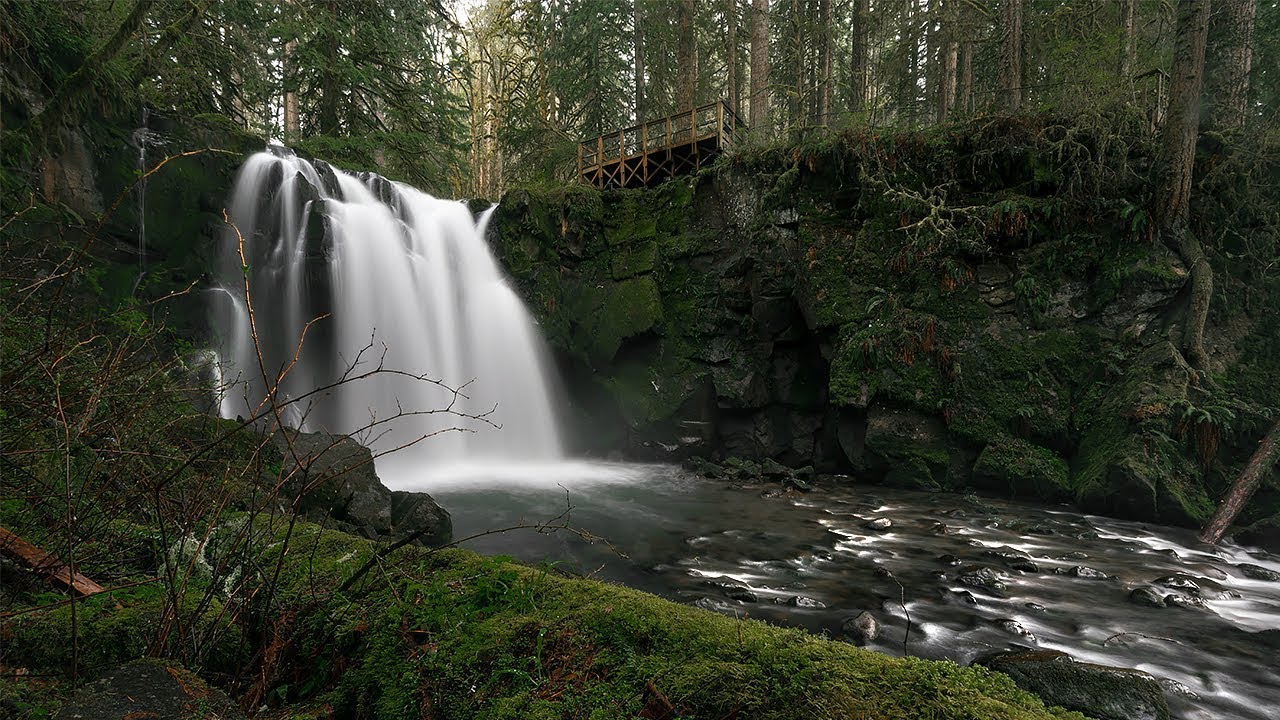 Majestic Falls Oregon  //  Landscape Photography (McDowell Creek Falls)