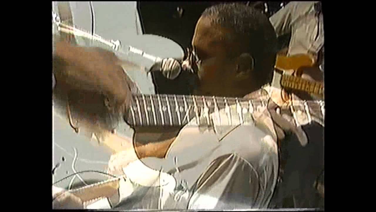 Johnny B. Goode ~ Snooks Eaglin