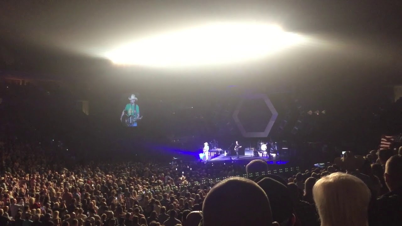 Jason Aldean's Full Speech In His First Show Since The Las Vegas Shooting