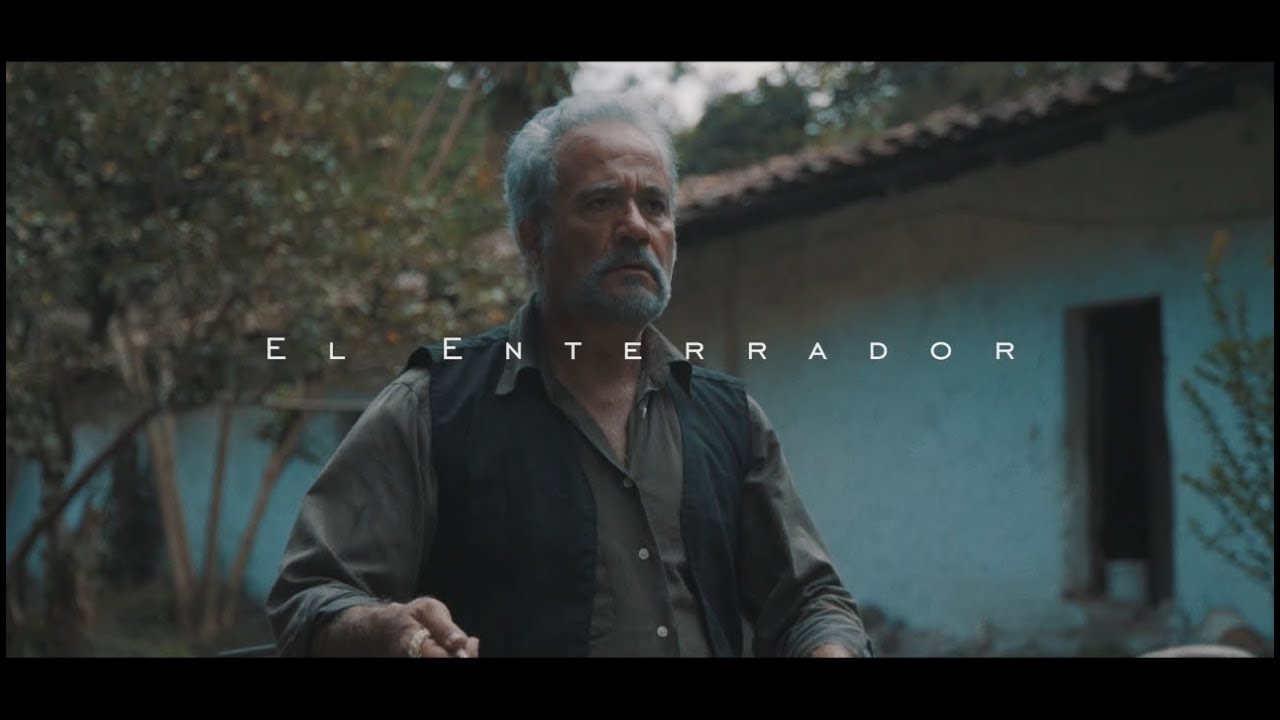 El Enterrador - Cortometraje