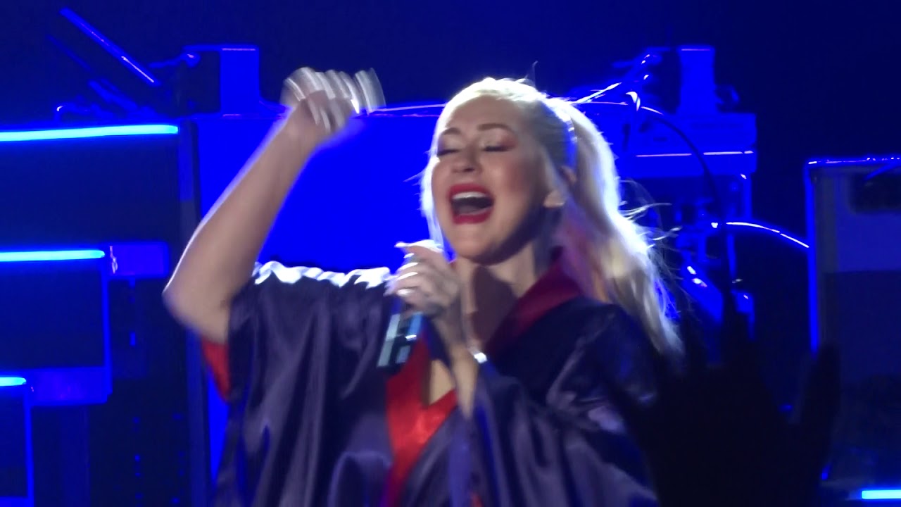 Christina Aguilera - Beautiful - LIVE in L.A. 2018-10-26