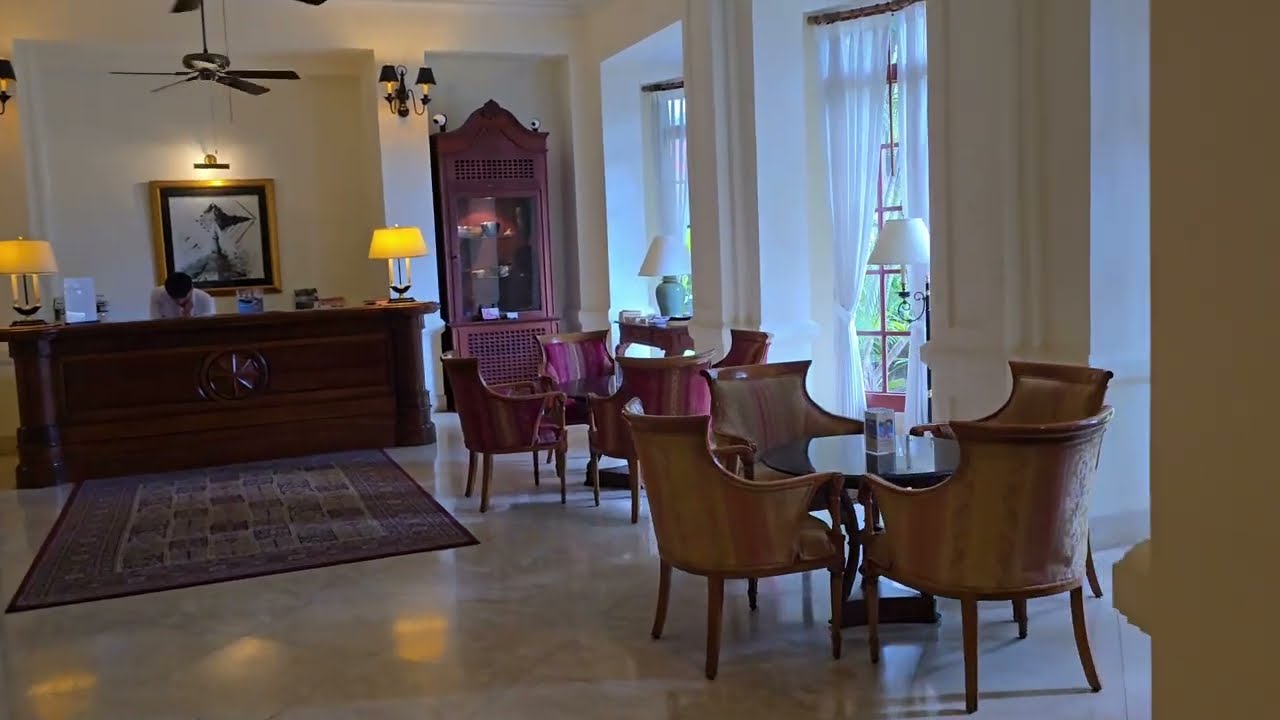 Лаос Вьентьян отель Settha Hotel