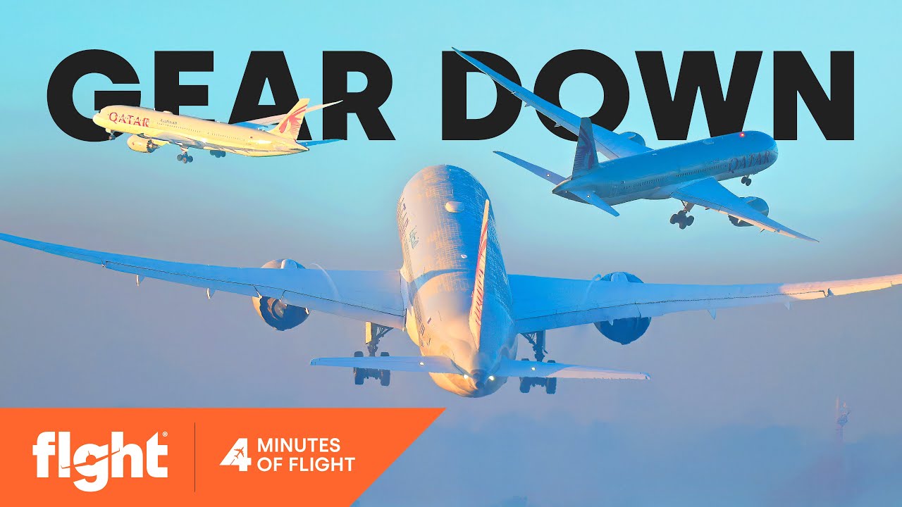 Dreamliner flies with gear down – Four Minutes of Flight #8