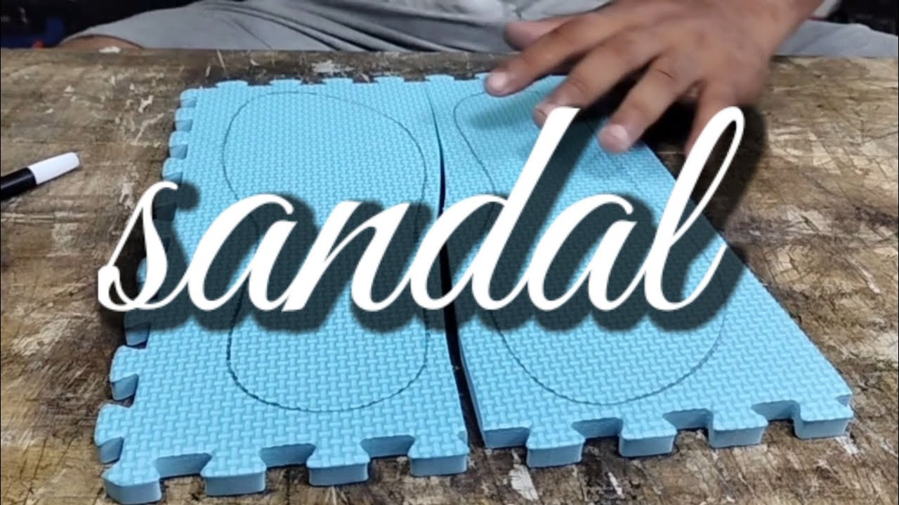 Make women's sandals with puzzle mats