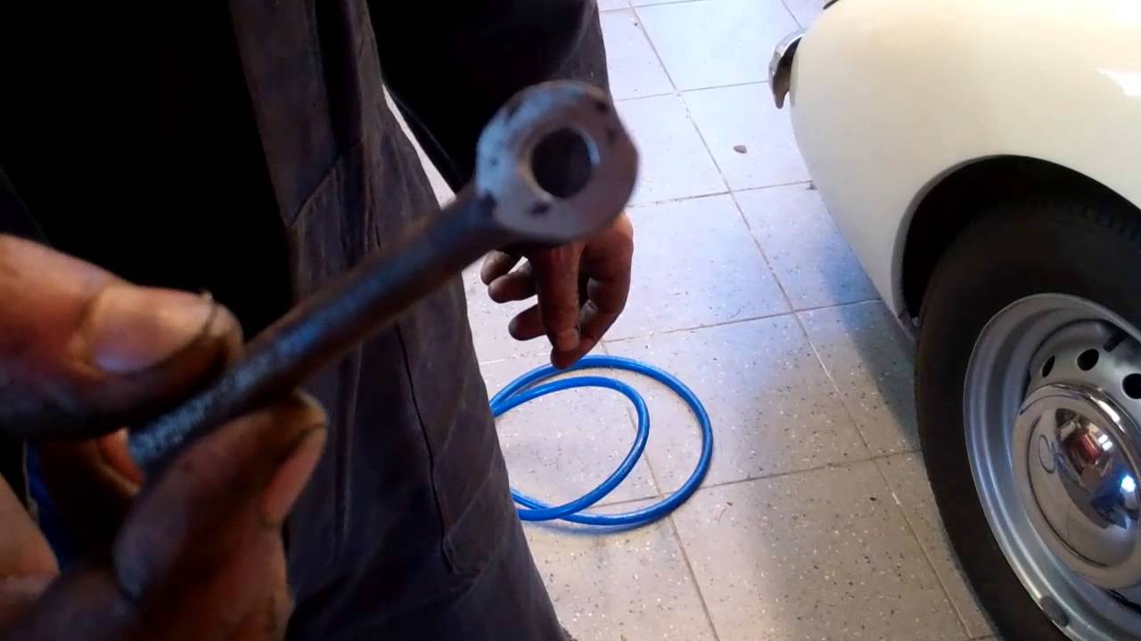 How to put a MGA engine in place
