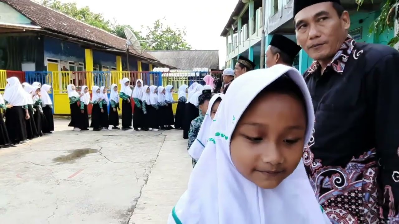 MI Salafiyah Gringsing Halal Bi Halal tahun 2022
