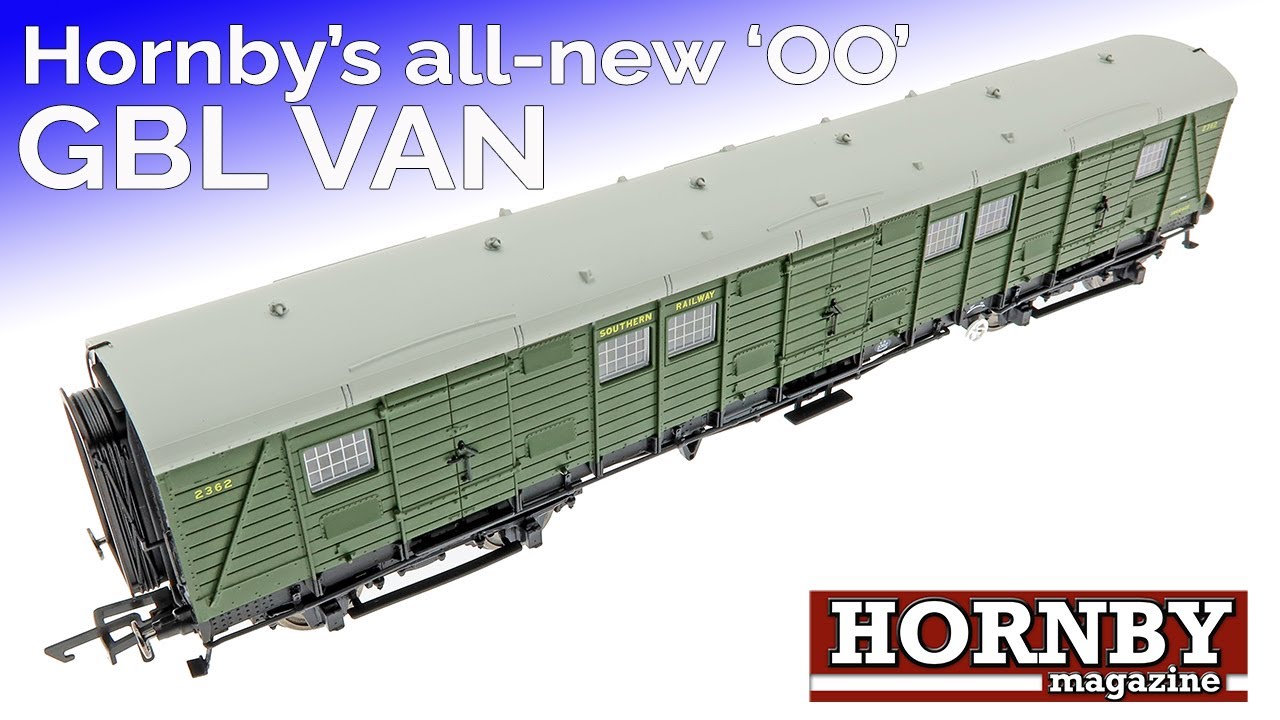 HM169: Hornby Gangwayed Bogie Luggage Van for 'OO' gauge