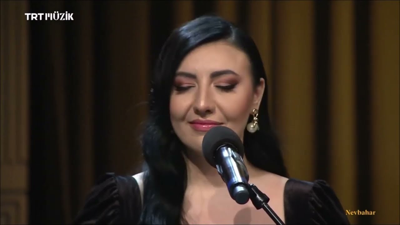 Hicranla Geçen Ömrüm Hep Elemle Kaldı - Burcu GÖKTÜRK