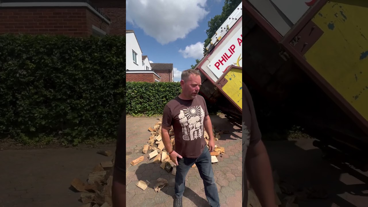 Logs I know nicely edited. #philipallentreesurgeon #woodburner #treesurgeon #treesurgery #firewood￼