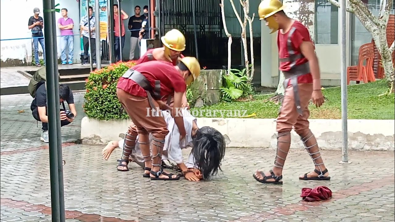 Tablo | Eps.Yesus di tangkap dan di hukum mati | Paroki St.Lukas Temindung Samarinda