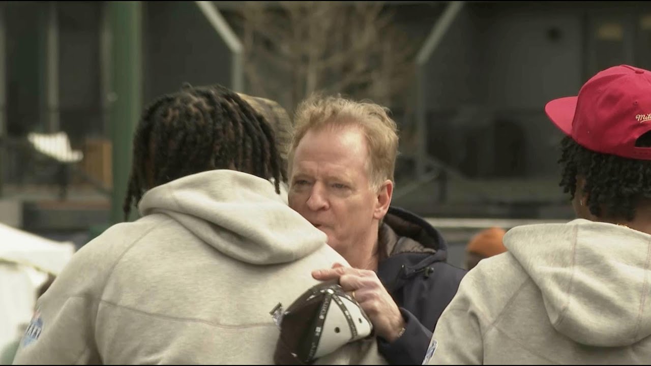 Top prospects play flag football with Special Olympics athletes on eve of NFL Draft in Detroit