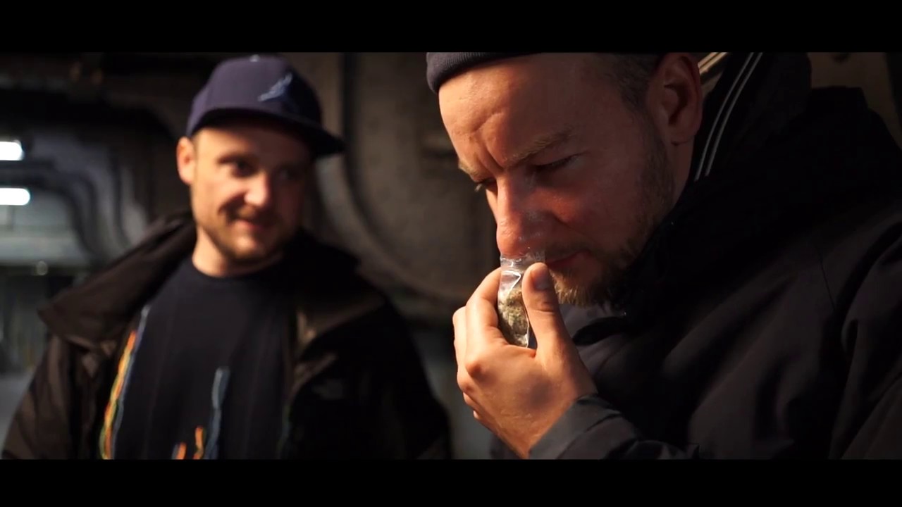ConeGorilla feat. G.G.B - Morgenr&ouml;te (Offizielles Video) #Berlin Bei Nacht