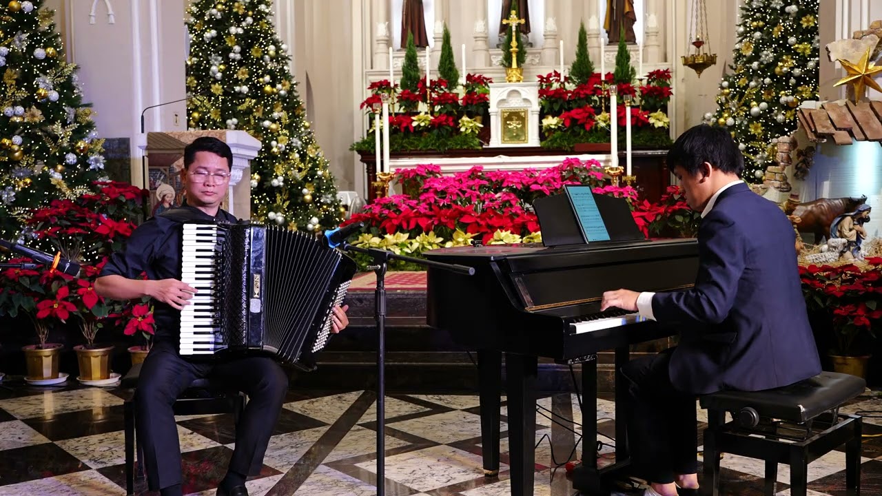 . V. Monti – Csárdás - Accordion: Huy Khánh - Piano: Mai Anh Vũ