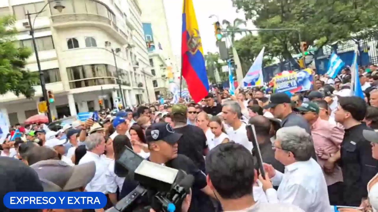 #ENVIVO | Marcha en respaldo a Aquiles Álvarez llega al Municipio de Guayaquil