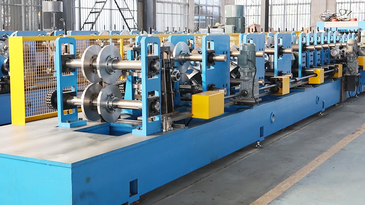 CZ Purlin Roll Forming Machine with Pre-Cut