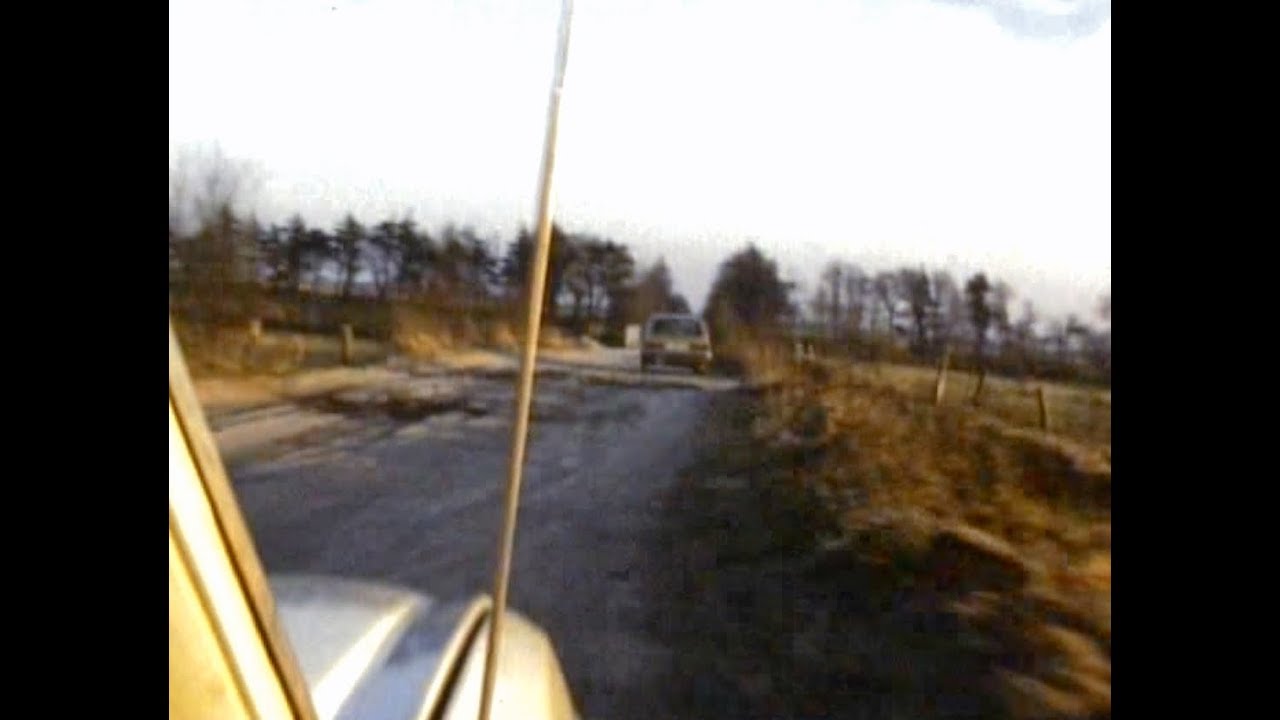 Wilde Fahrt mit dem Renault 4 durch Aurich