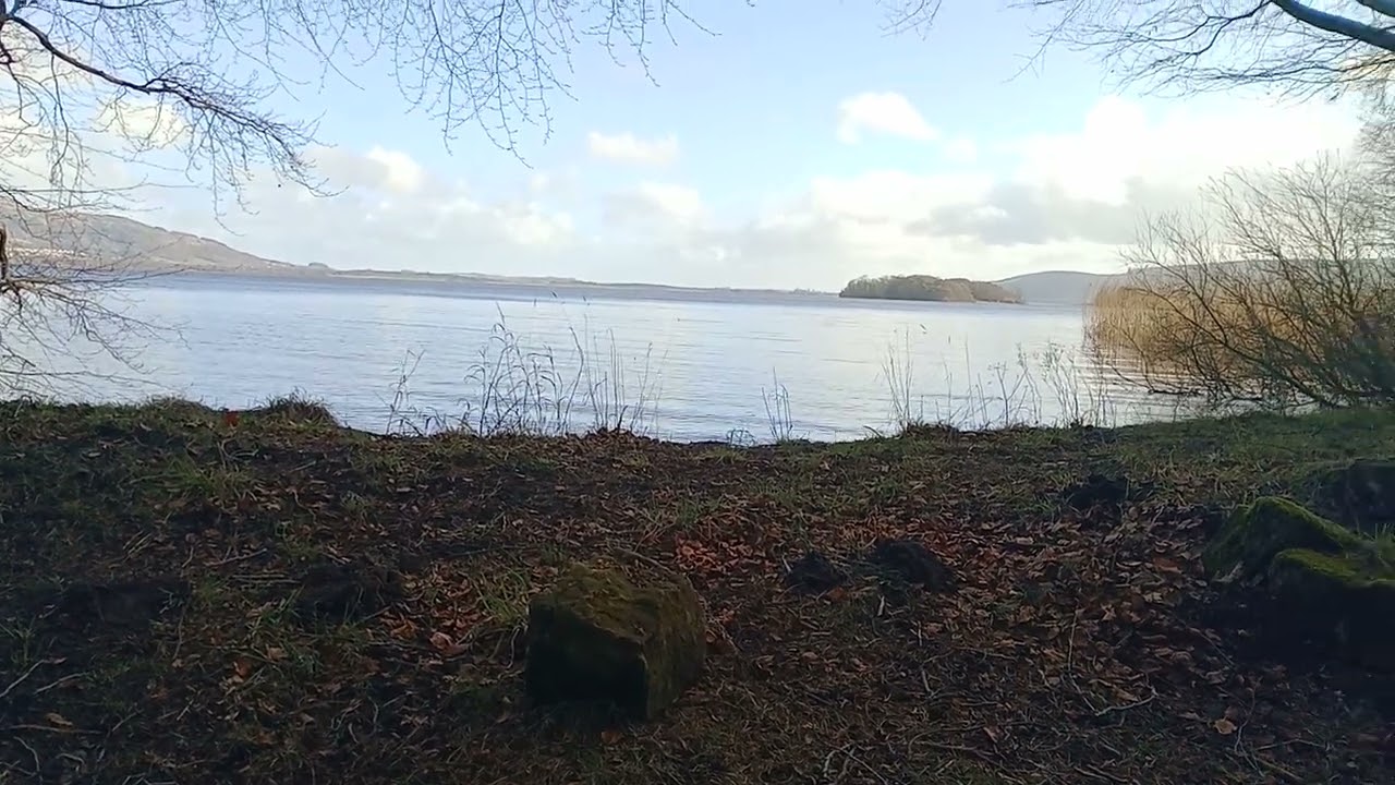 Viewing point loch leven