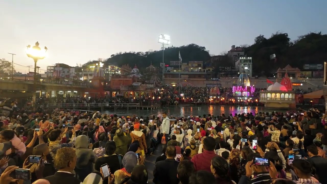 Haridwar Har Ki Pauri Ganga Aarti 2026 | Divine Vibes in 4K | Unfiltered🚩