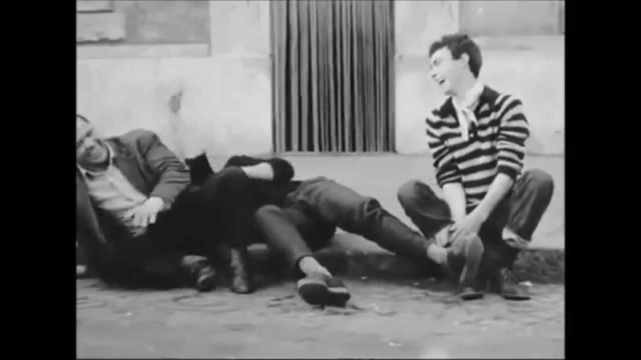 From Accattone (Pier Paolo Pasolini, 1961)