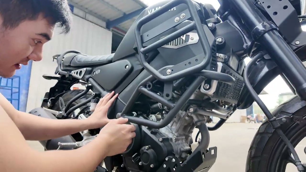 Lắp đặt chống đổ có gù XSR155 M-biker bản nâng cấp thanh giằng thẳng