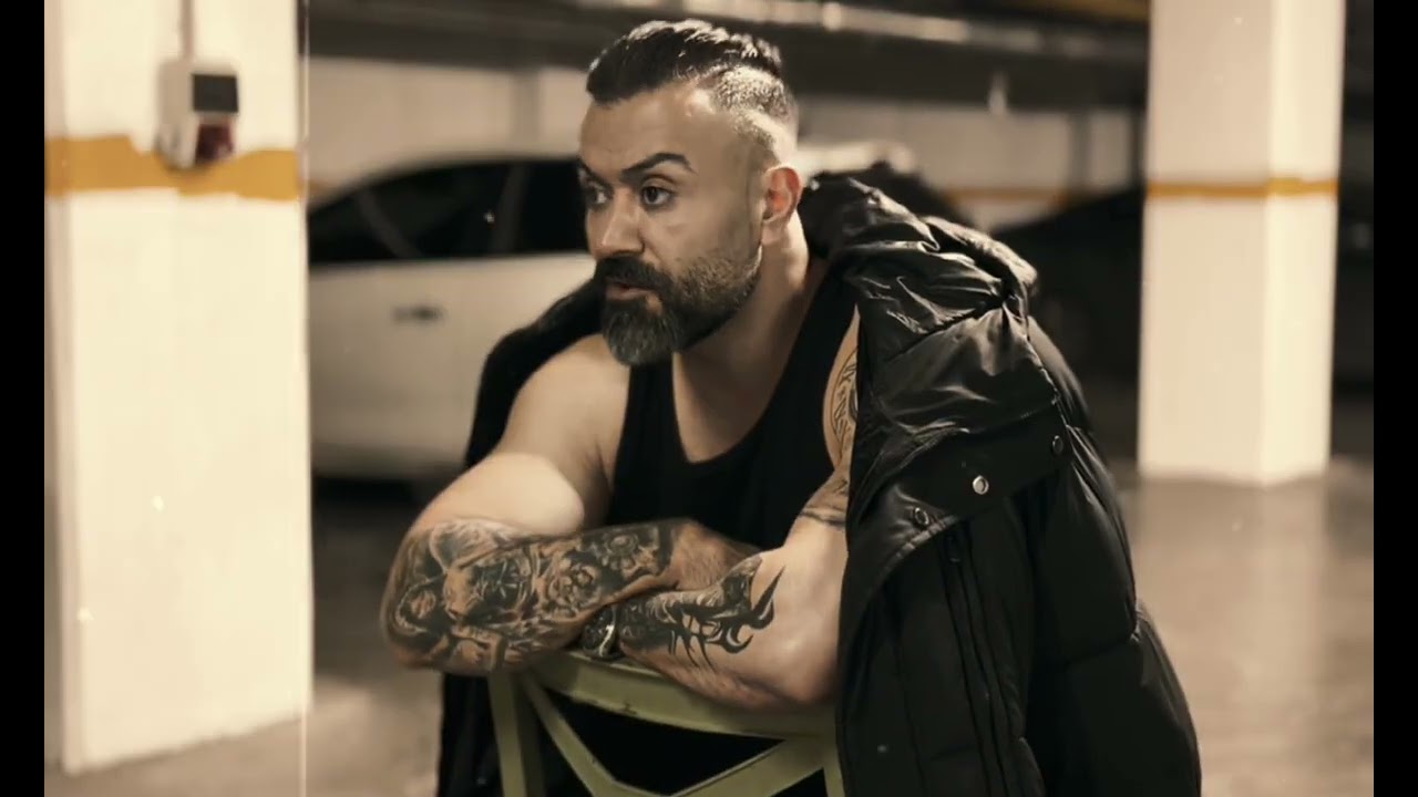 4 January 2026 şarkının ismi: (yumruğa yumruk)…#explore #istanbul #youtube #rap#new 