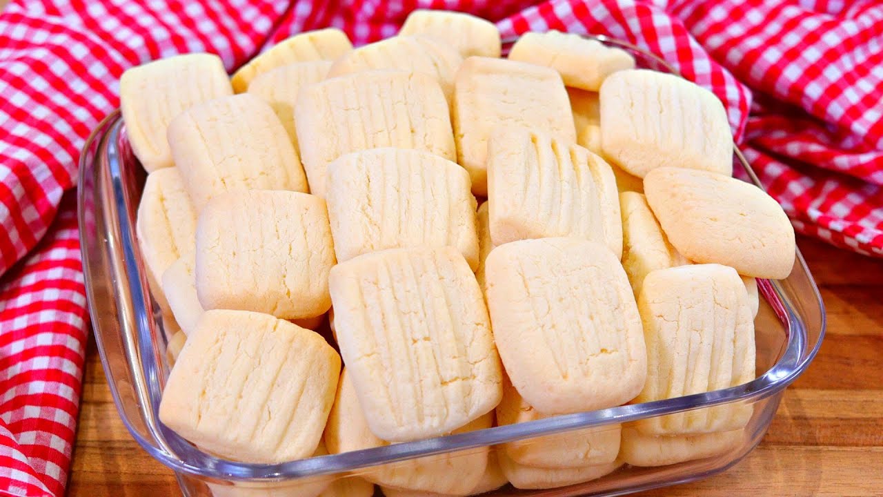 DERRETE NA BOCA É IMPOSSÍVEL COMER SÓ UMA! BOLACHINHA DE NATA FÁCIL E DELICIOSA