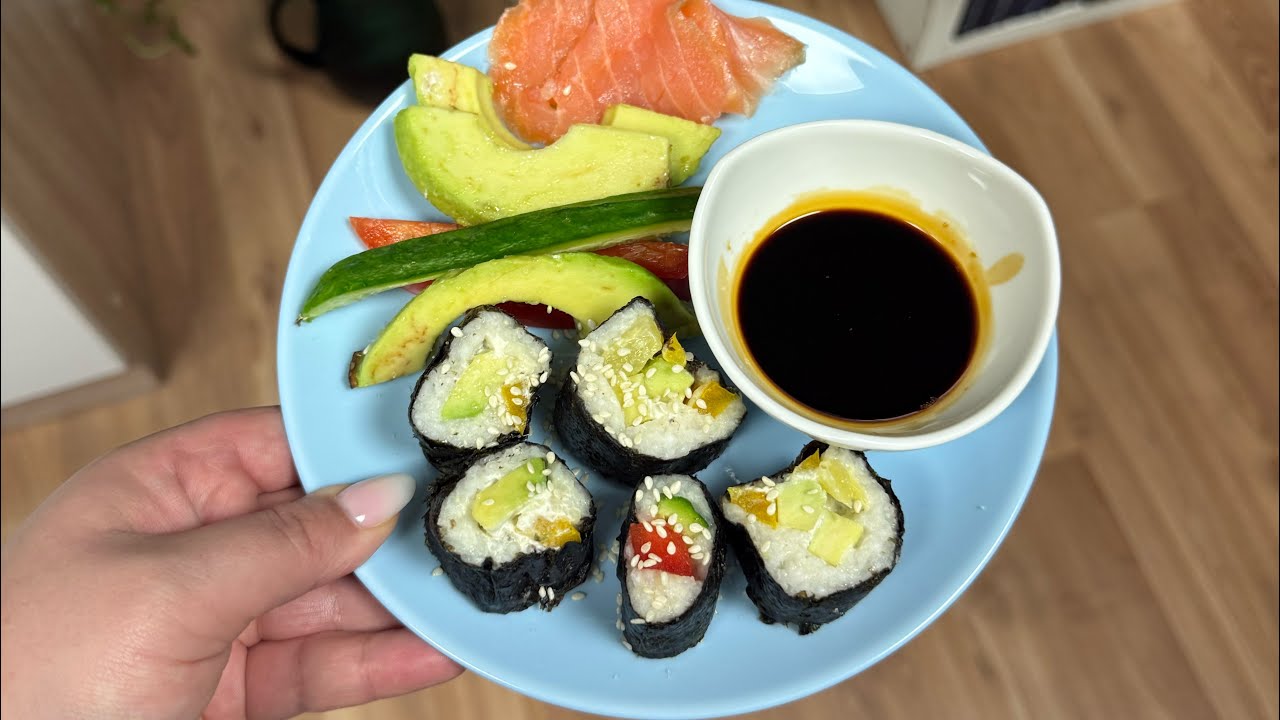 KUCHENNE REWOLUCJE: DOMOWE SUSHI 🍣