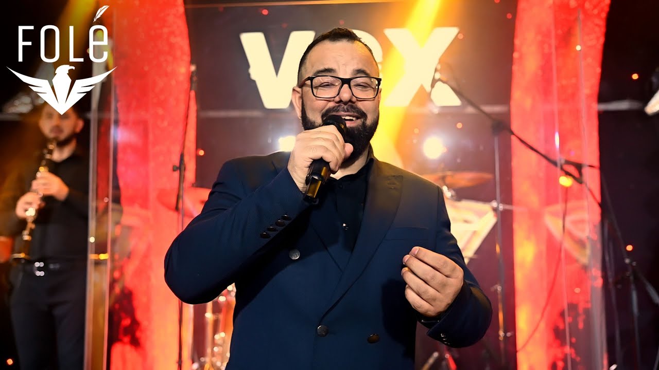 Julian Mustafa - Dh&euml;nd&euml;r