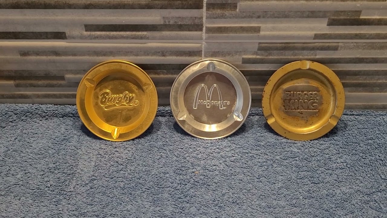 posacenere vintage anni'80 fast food:Burghy, Mc Donald's & Burger King. 🍔🍟🍦🥤 @MassimoGiocattoli