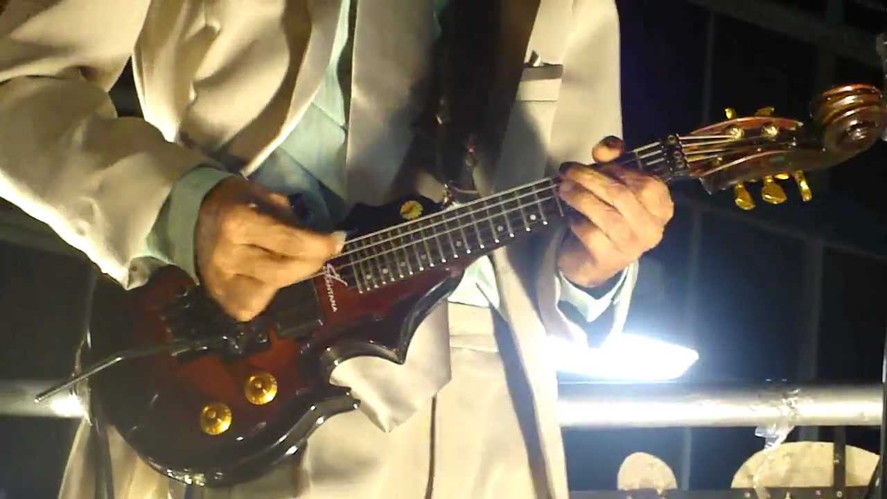 Luiz Caldas - É a Massa -  El Cunbanchero - Guitarra Baiana