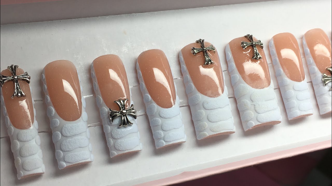 WHITE CROC FRENCH TIP NAILS | ACRYLIC PRESS ONS | PUNK CHARM NAILS