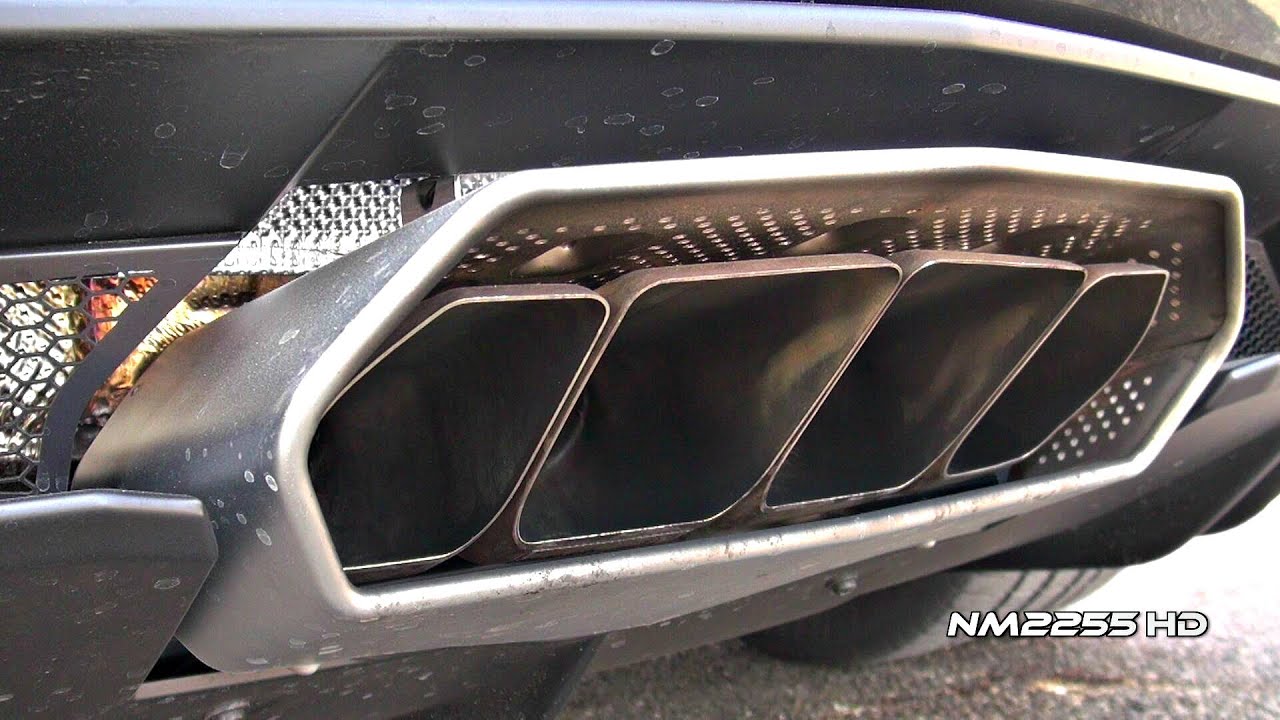 Lamborghini Aventador Exhaust Note - GoPro HD Hero 2