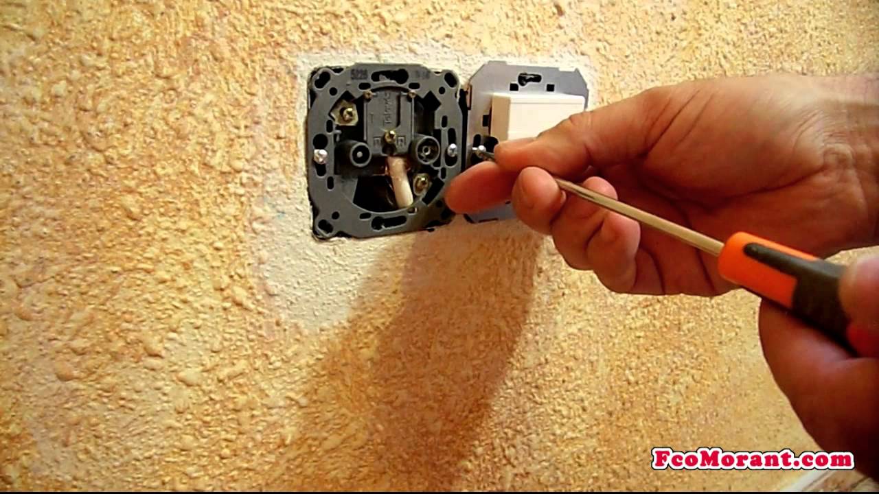 Colocando toma RJ45 o ethernet