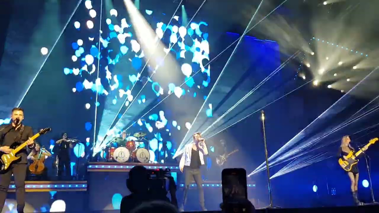High Hopes - Panic! At The Disco / Wiener Stadthalle, Vienna [20.02.2023]