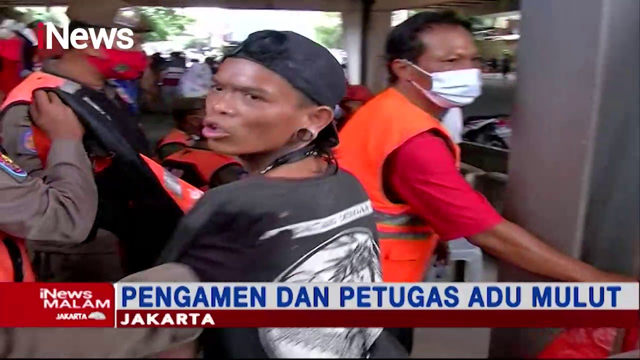 Razia Prokes, Dua Pengamen Jalanan Adu Mulut dengan Petugas - iNews Malam 15/03